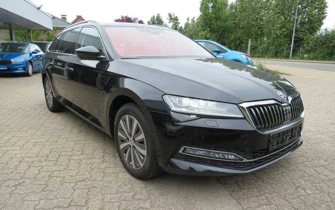 Skoda Superb cena 186571 przebieg: 1, rok produkcji 2024 z Bielsko-Biała małe 106